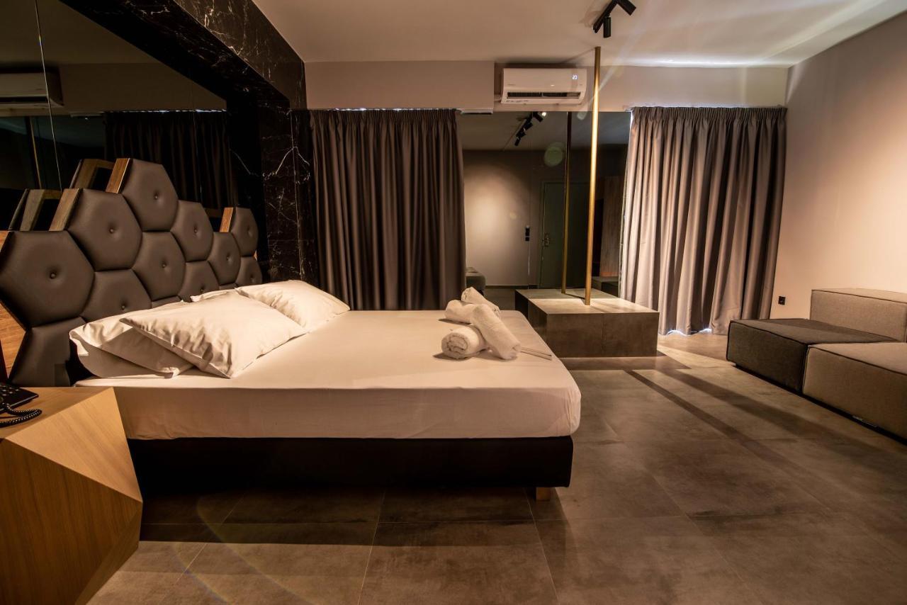 Ruby Hotel 3*