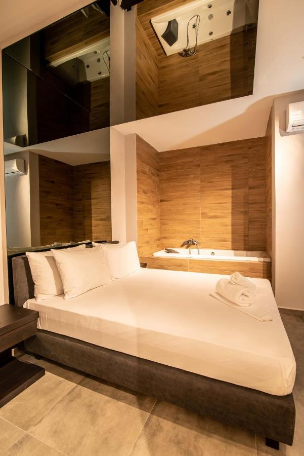 Ruby Otel Atina